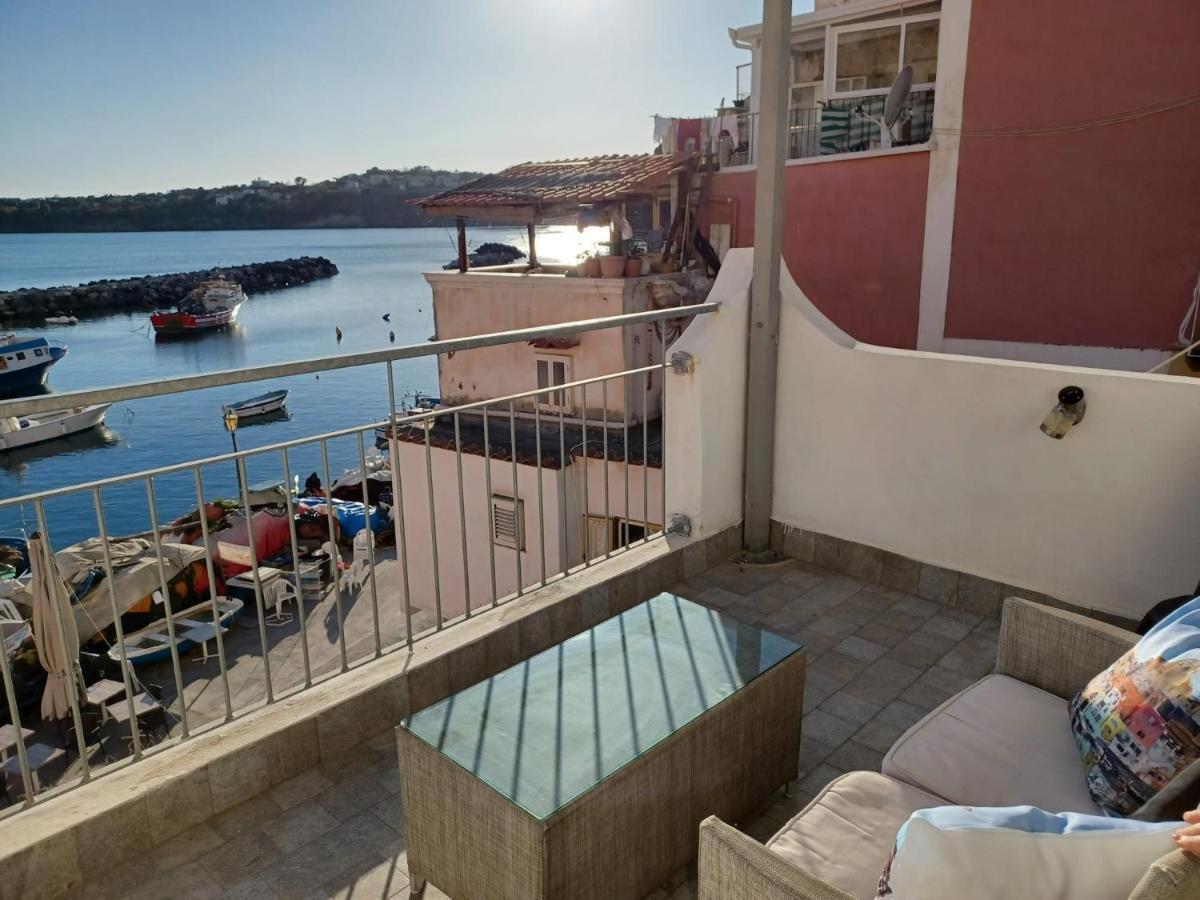 Апартаменты La Terrazza Di Maria Прочида Экстерьер фото